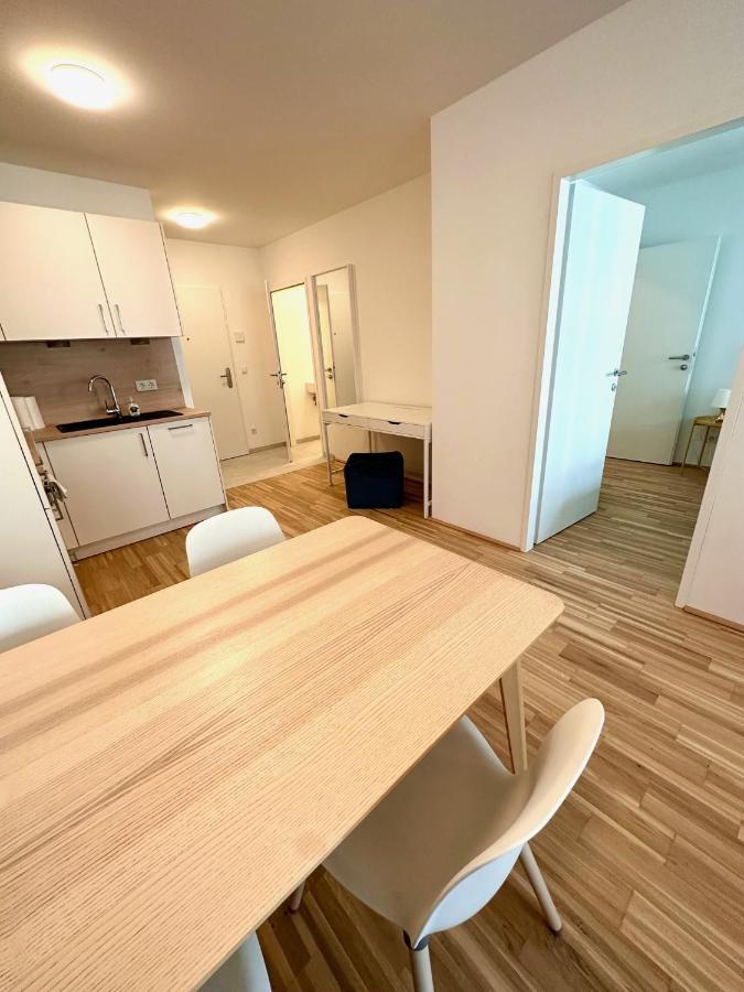 Forsthaus 30 Free Garage Apartment เวียนนา ภายนอก รูปภาพ