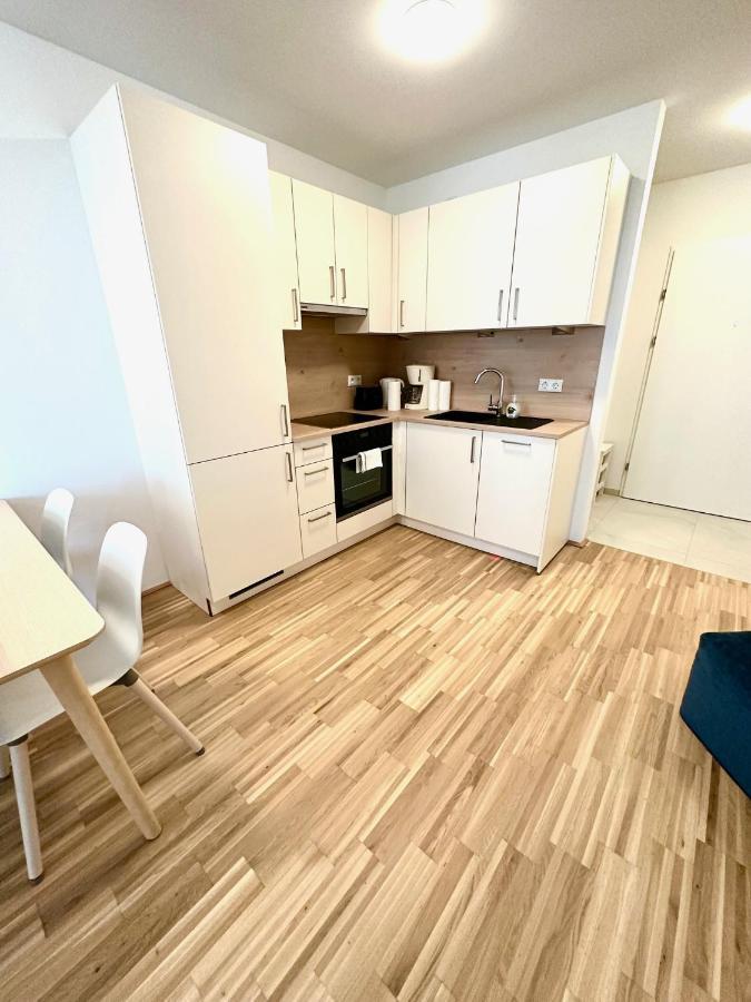 Forsthaus 30 Free Garage Apartment เวียนนา ภายนอก รูปภาพ